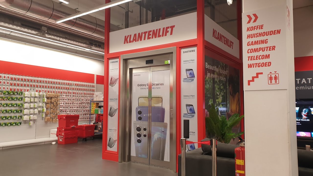 A busy Orona elevator. MediaMarkt, Alexandrium Megastores, Rotterdam, Netherlands.