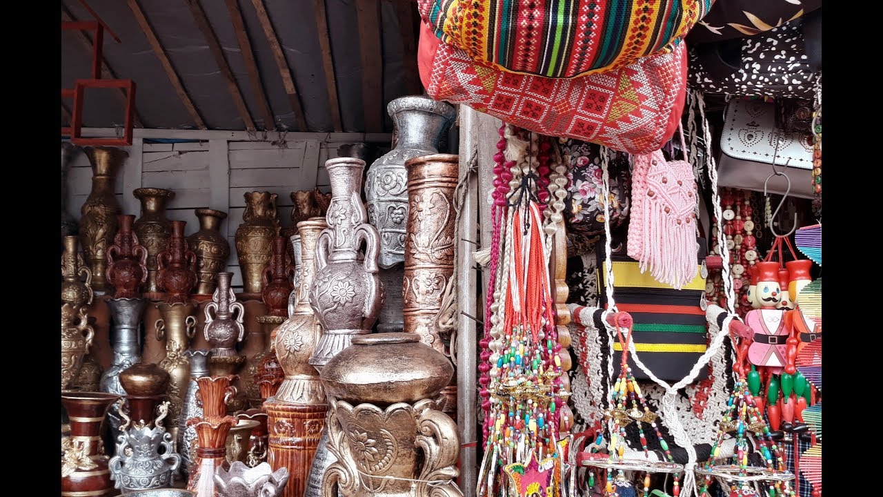 BEAUTIFUL STREET HANDICRAFTS MARKET | দোয়েল চত্বর হস্তশিল্প মার্কেট | Doyel Chattar
