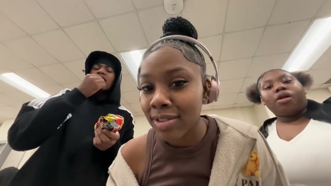 Mini school vloggg🥰