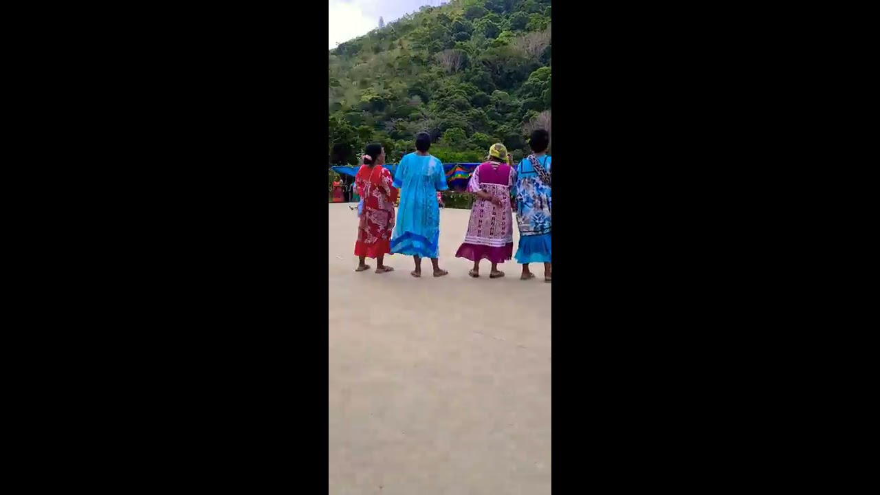 Fête de la Vallée 2020 - Défilé de robe faites par les couturières de la tribu de Tendo