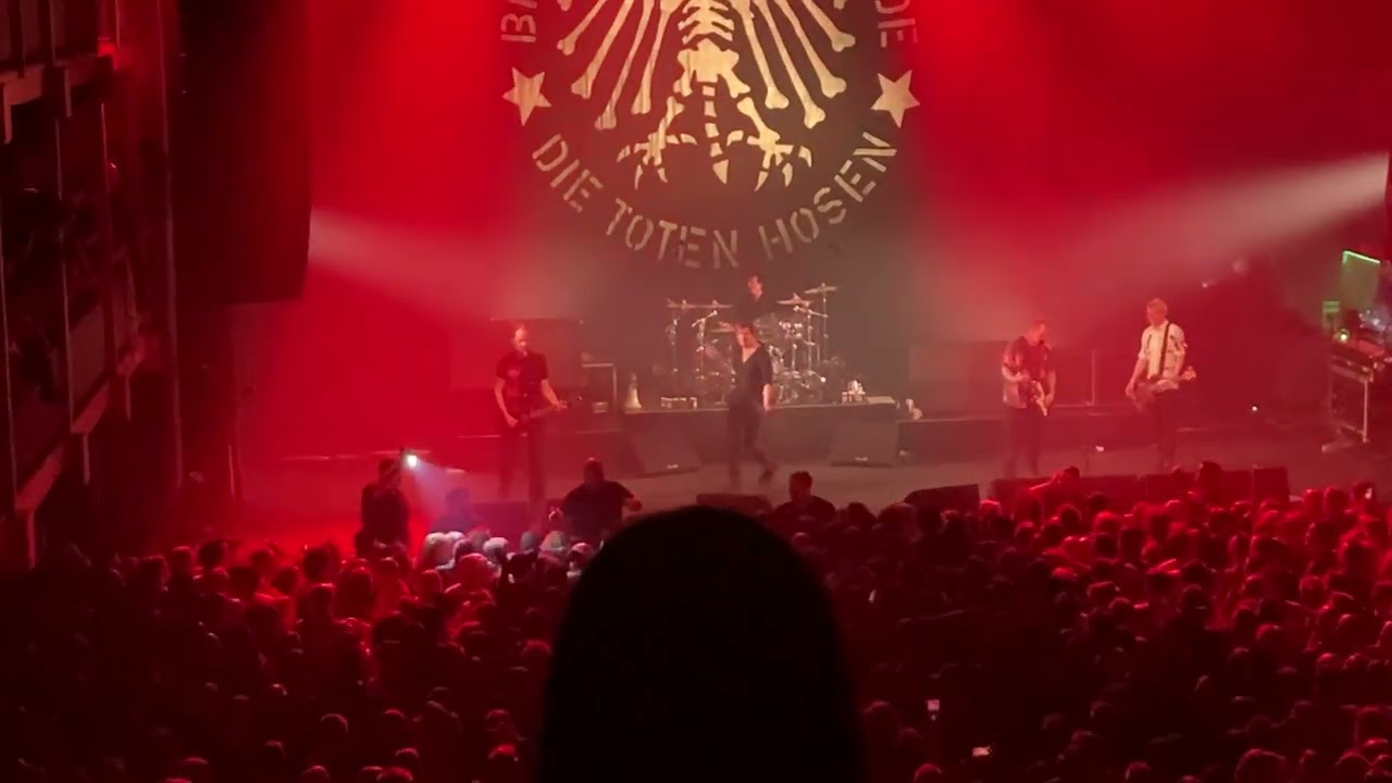 Die Toten Hosen -Verschwende deine zeit/Hier kommt Alex (Brussels - Ancienne Belgique - 26/05/2023)