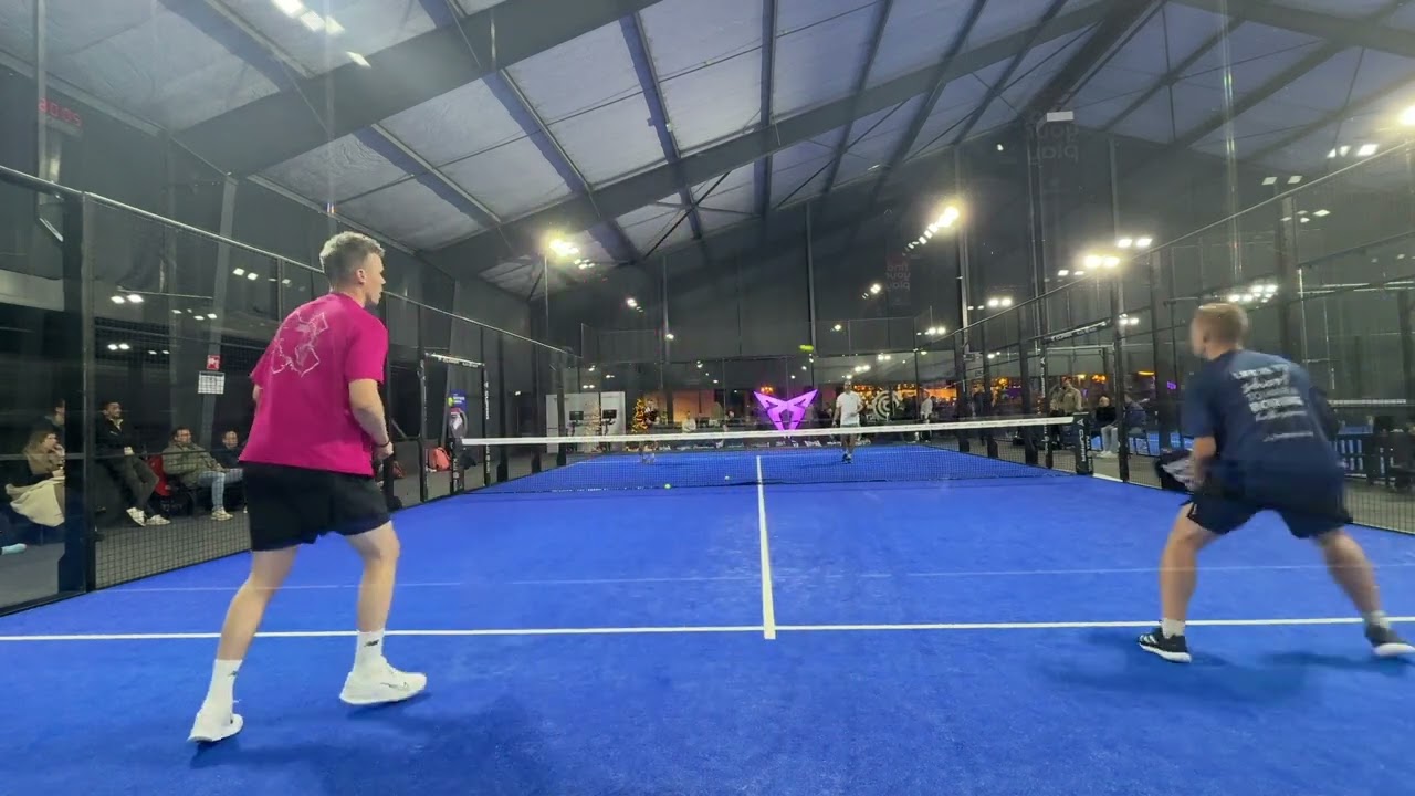 Cupra Clash halve finale Mladen & Sandor VS Jelmer en Daniël (set 2 en 3) @ Plaza Padel Sneek