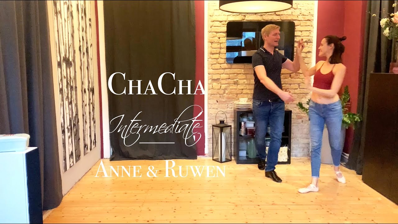 Wohnzimmer ChaCha Intermediate - Fan Variation, Aida mit Spirale