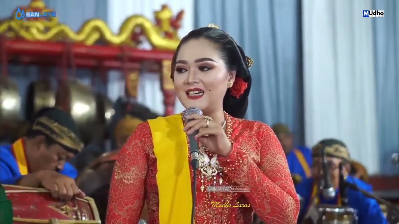 ladarang kembang kacang kalajeng kangene ati ginarap karawitan mudho laras eka kebumen ft tomo mc