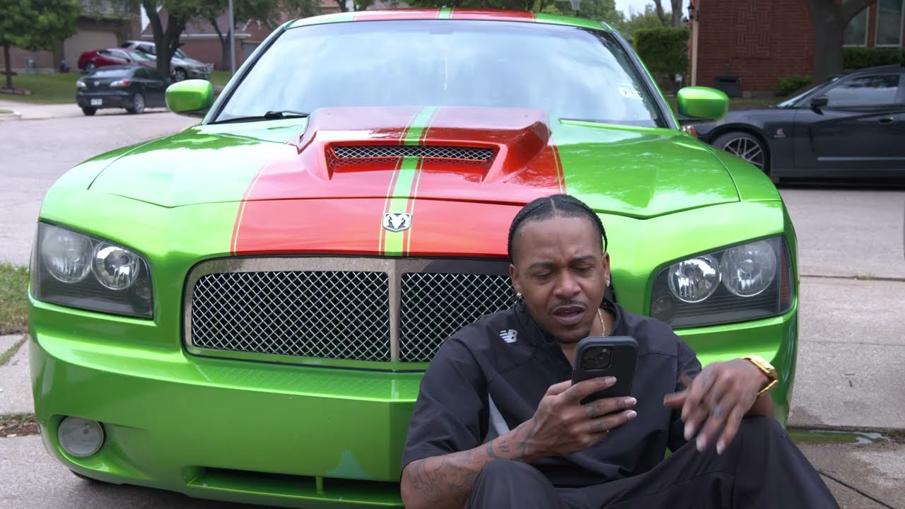 Geno Green - Smoke The Pain Away (Tribute Video)