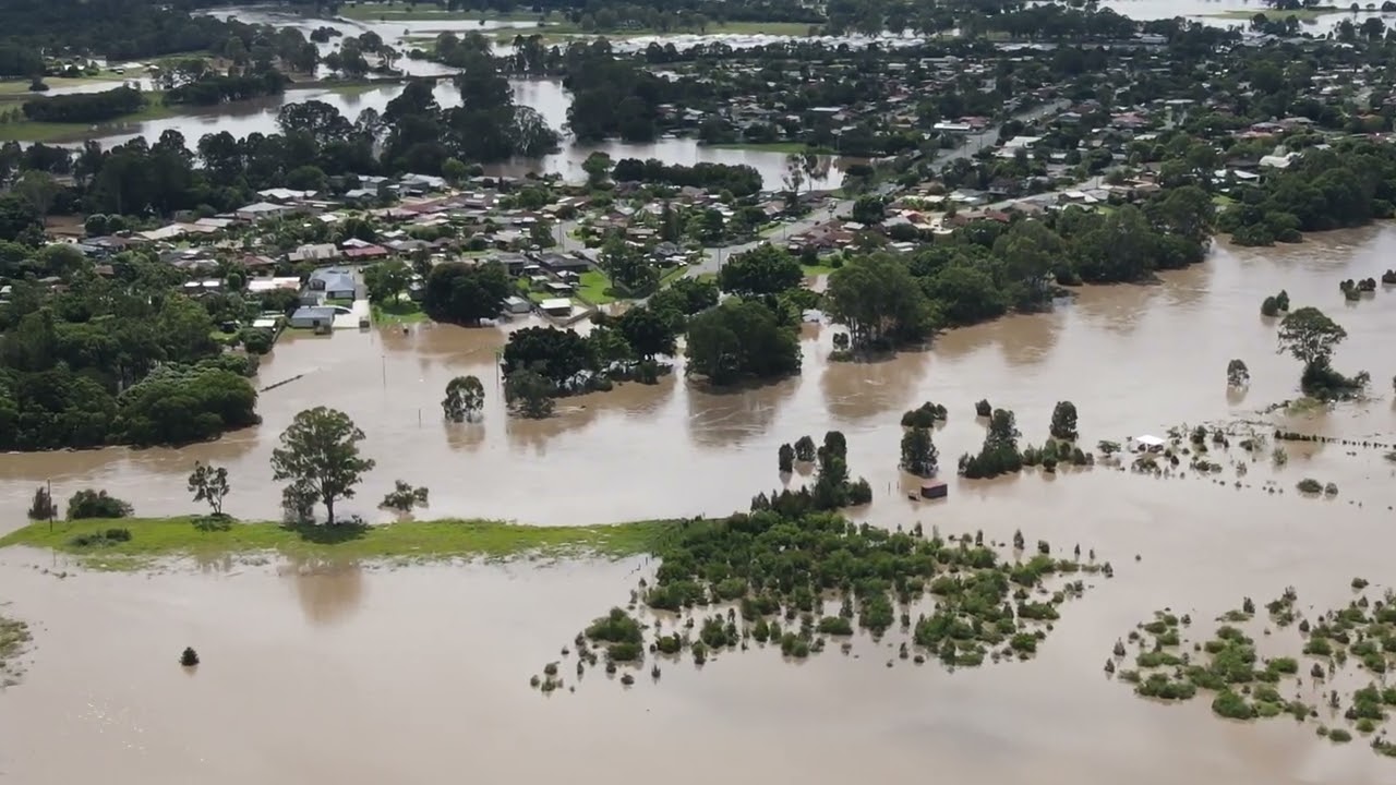 2022 Loganlea road flood