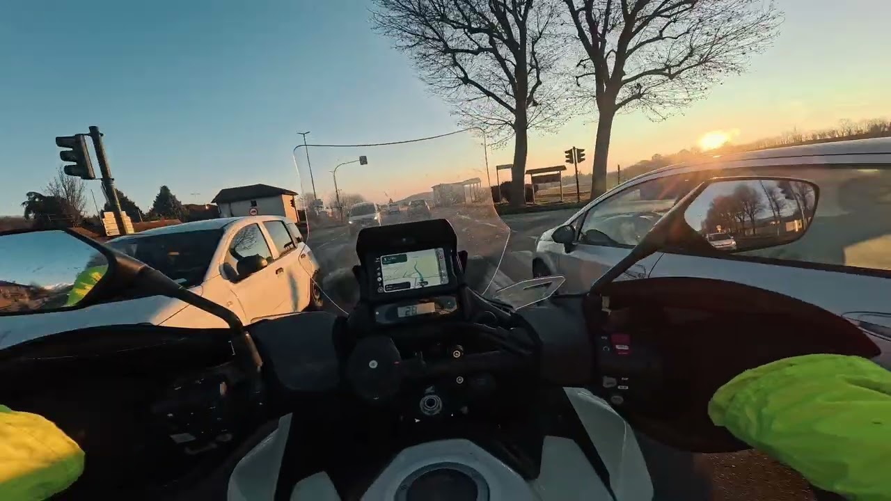 Insta360 Ultra - Honda NT100 DCT - Winter commuting