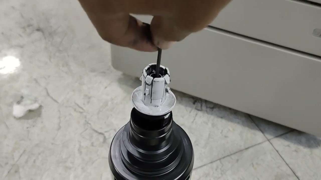 Canon Advance 4025 របៀបបញ្ចូលទឹកថ្នាំ How to refill toner container