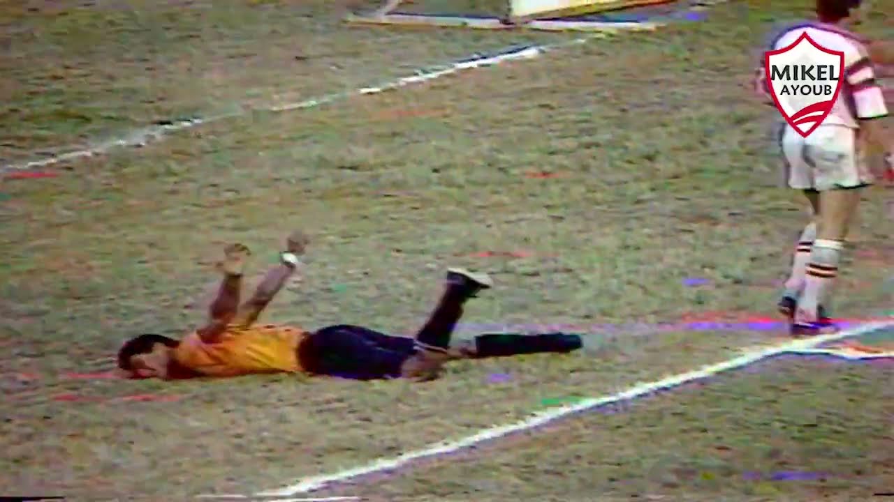 هدف رائع لأيمن يونس في ملخص المنصورة والزمالك بالدوري موسم ١٩٩٠ - ١٩٩١ تعليق أشرف شاكر