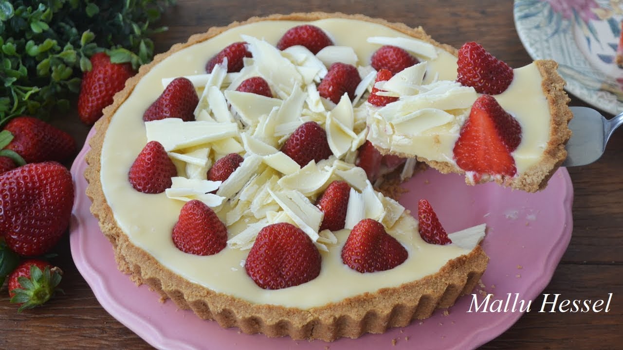 Receita de Torta de  Morango com chocolate branco - Mallu Hessel