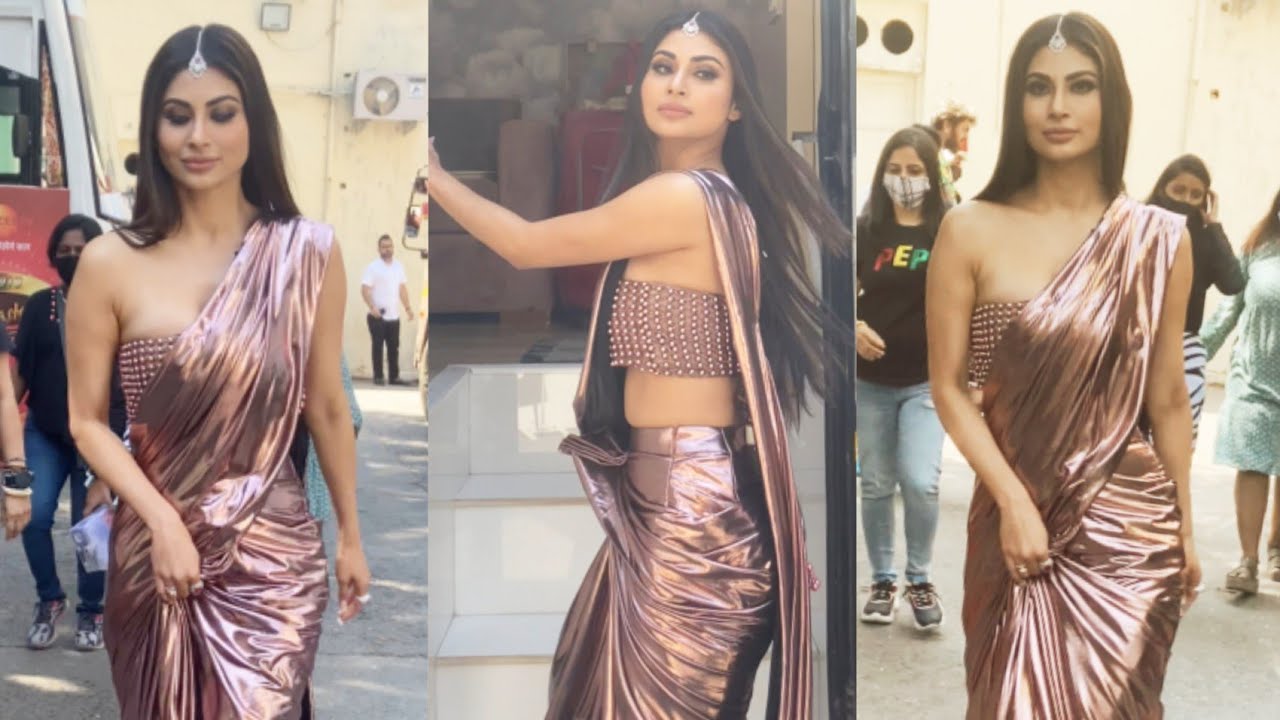 Mouni Roy Looks Beautiful in Saree 😍🔥💕📷