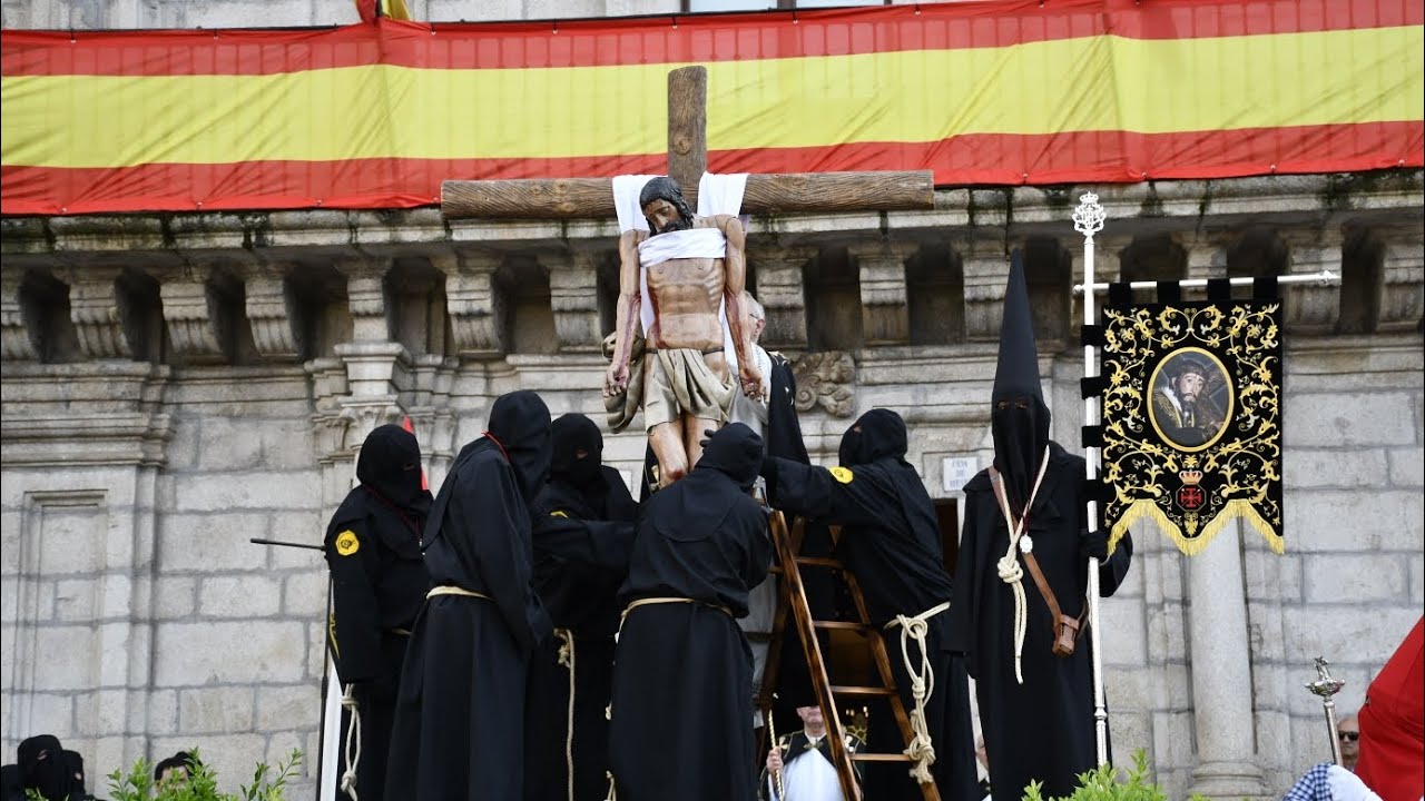 Procesión del Entierro y Desenclavo Semana Santa Ponferrada 2023