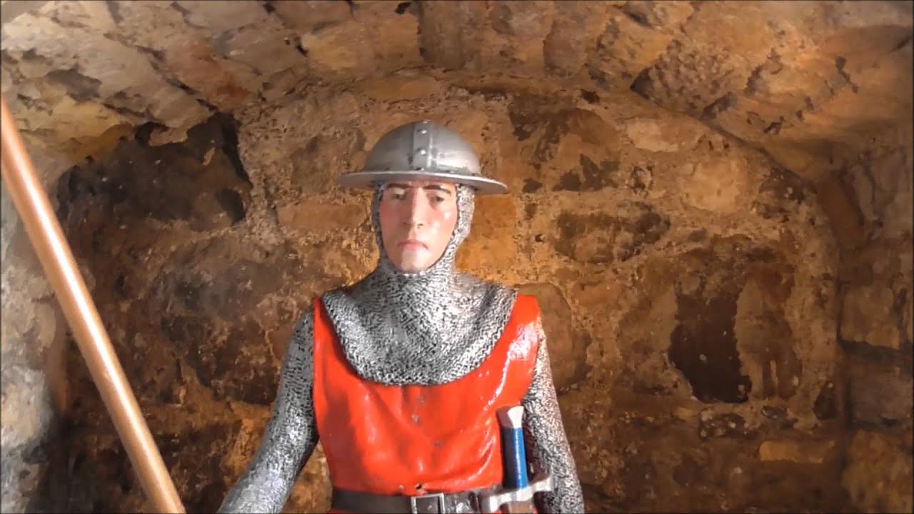 2 Carrickfergus Castle PORTCULLIS and MURDER HOLE