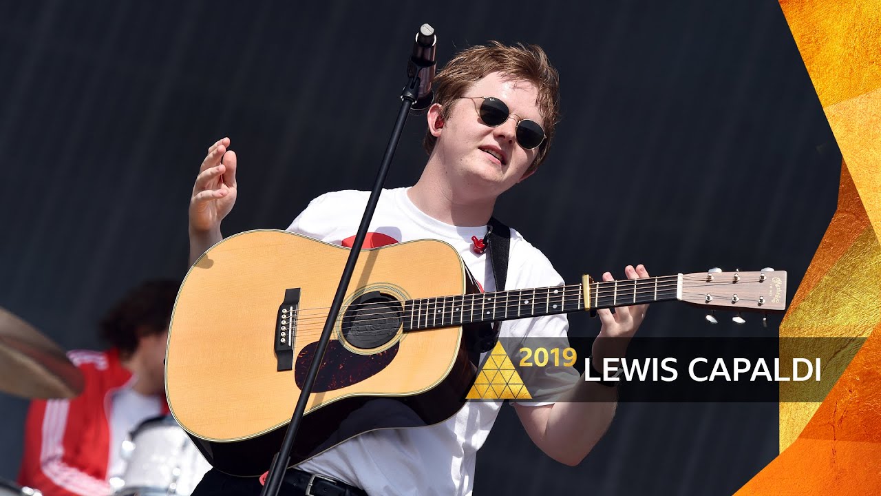 Lewis Capaldi - Hold Me While You Wait (Glastonbury 2019)