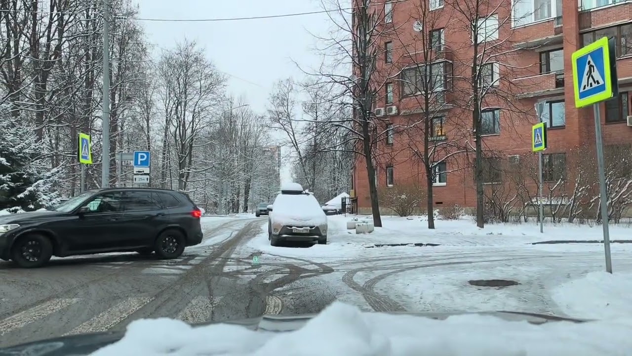 Урок в нашей корекционке , для слабоумных пристраивающих семейку , ау поезд давно ушел дебилы . 