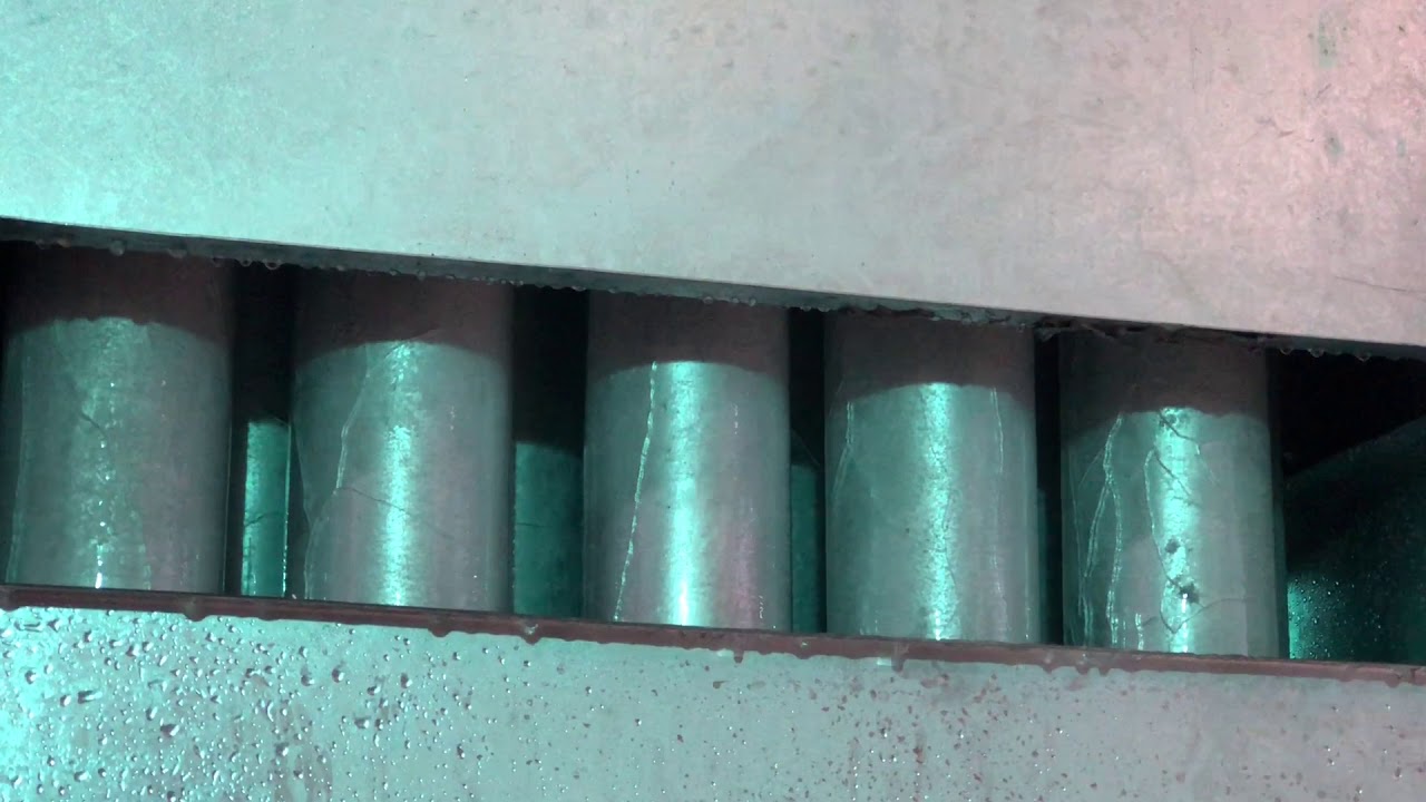 Como &eacute; feito o gelo em escamas numa m&aacute;quina industrial