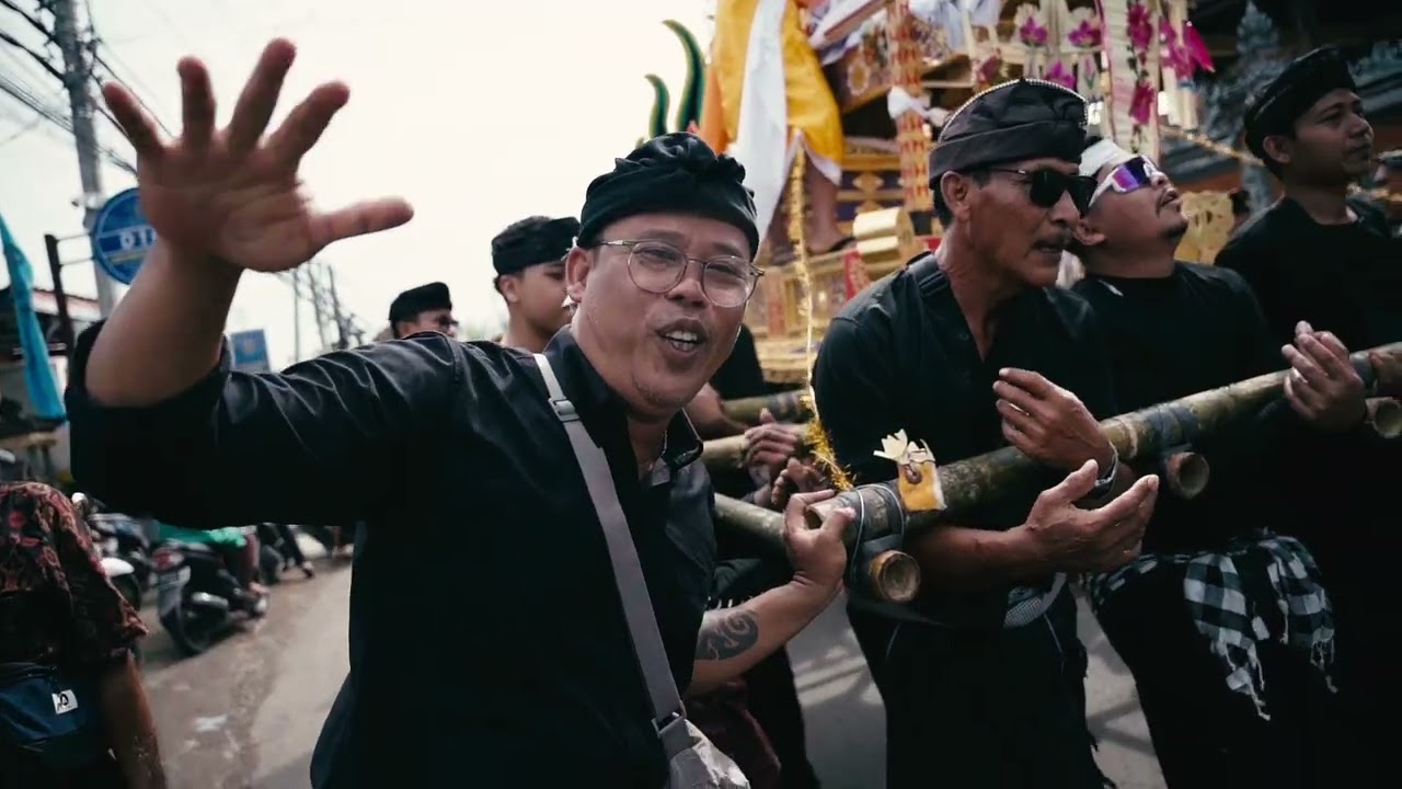PELEBON NINIK TERCINTA JERO MANGKU NI MADE MERTA