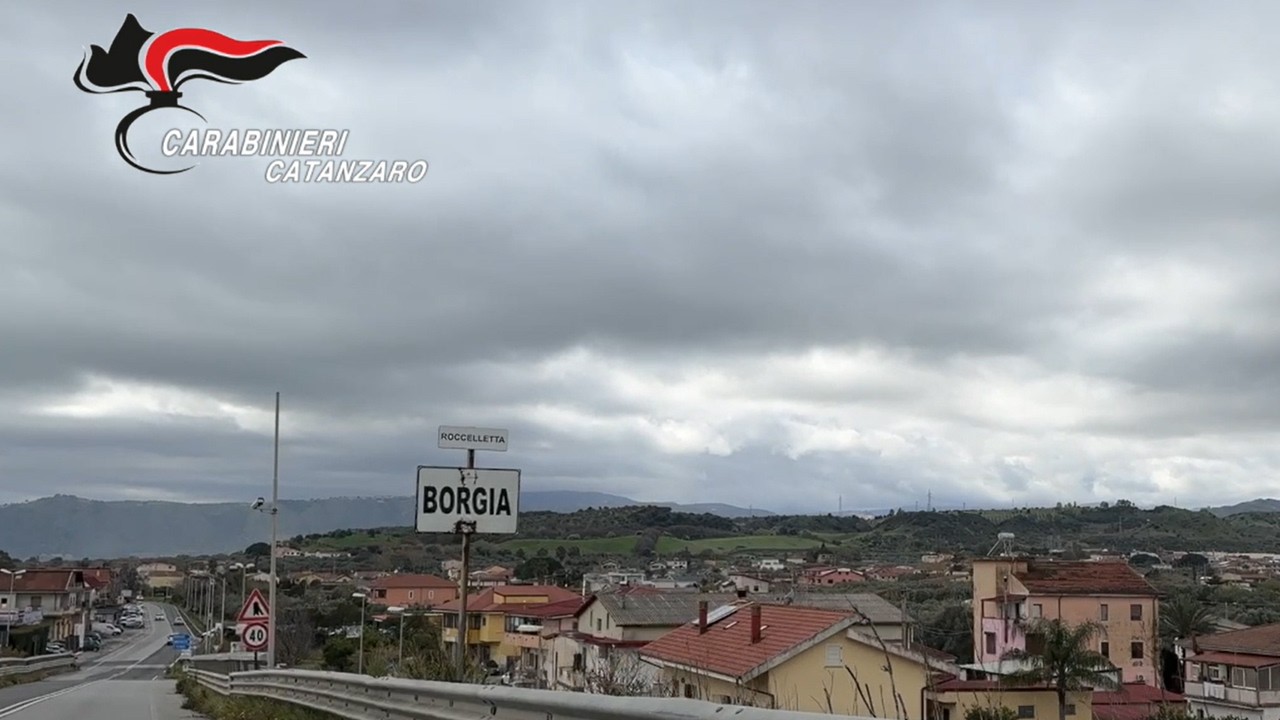 Estorsioni nel Catanzarese: tre arresti nell&rsquo;operazione &ldquo;Pay Up&rdquo;