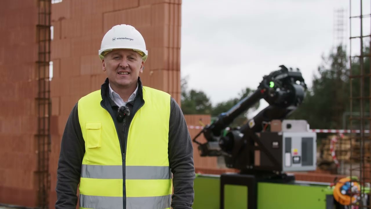 Robot murujący WLTR w akcji: 600 m&sup2; ścian w 7 dni (Koronowo)