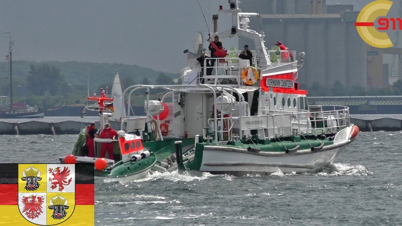 [ROSTOCK] DGzRS | Vormann Jantzen | Demo Wasserrettung mit Beiboot
