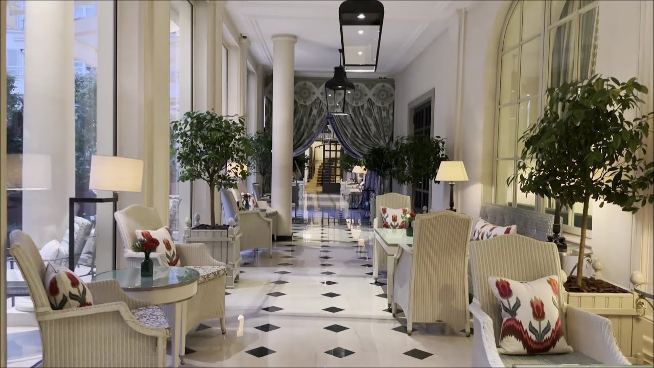 PARIS LE BRISTOL Charming Terrace Jr. Suite. Amazing Eats.