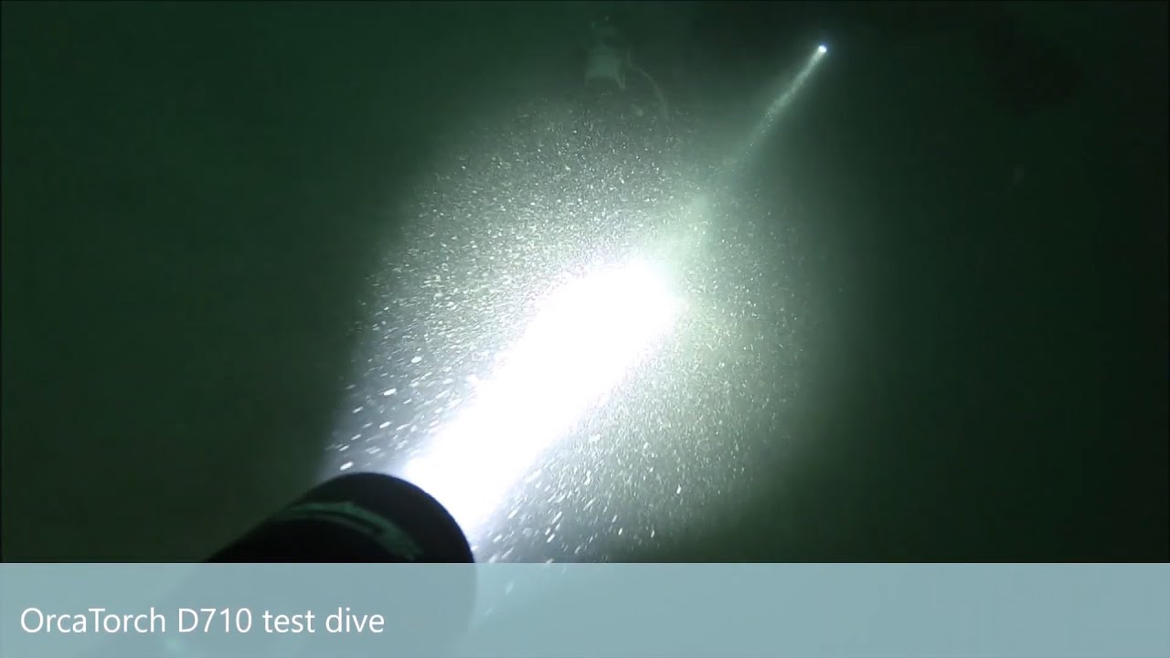 COMO LAKE Italy  Moregallo wrecks OrcaTorch D710 Dive Light