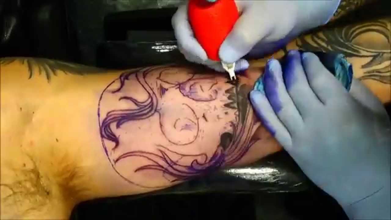 Eazy Tattoos - Tattoo Time lapse - Black & Grey Skull