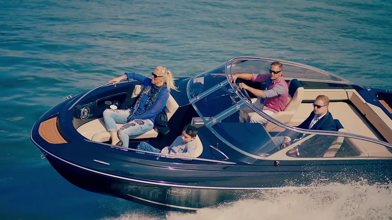 B1 Yachts St Tropez 7  Phantom Black Powercruiser mit Honda BF 200 new. Willkommen an Bord