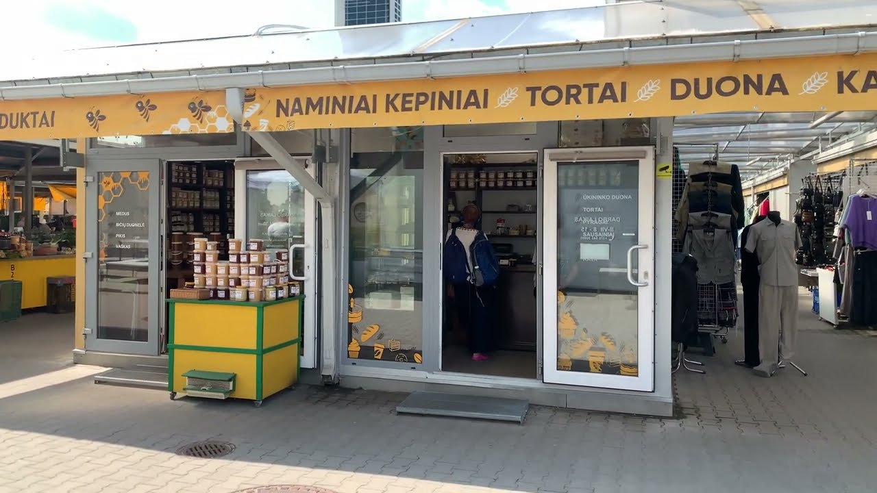 Kalvariju Tugus Exterior and interior market. - Skukausku Bitynas