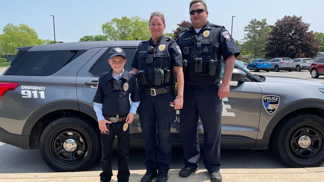 Waterville 10-year-old hits the streets as officer for a day
