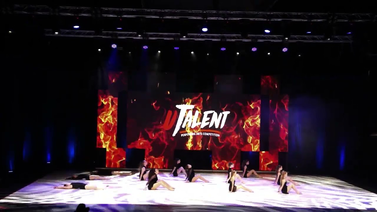 Studio Bravo - Modern - Skyfall