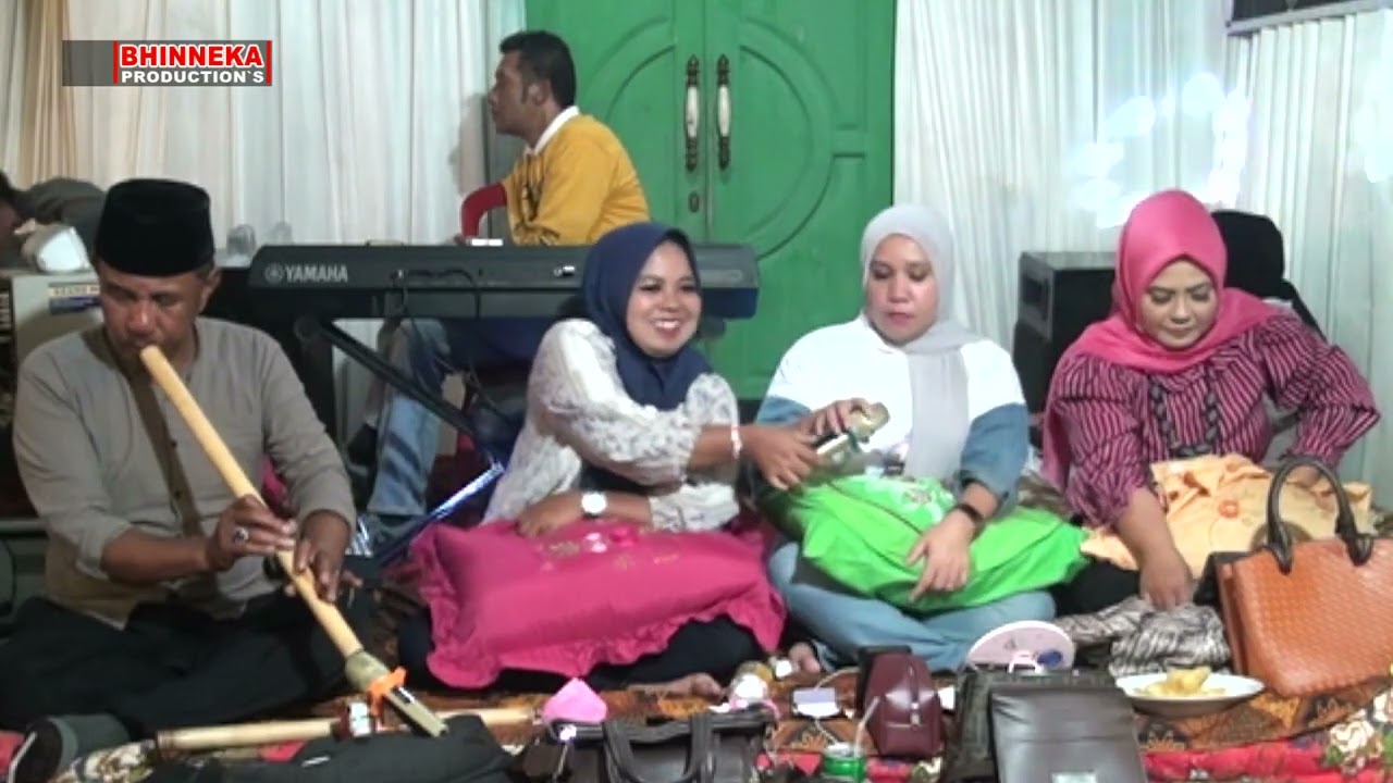 Non Stop Arau Babeleang Ka Tanjung Baliak Basamo Rama~Meri Jo Sri Isdayanti