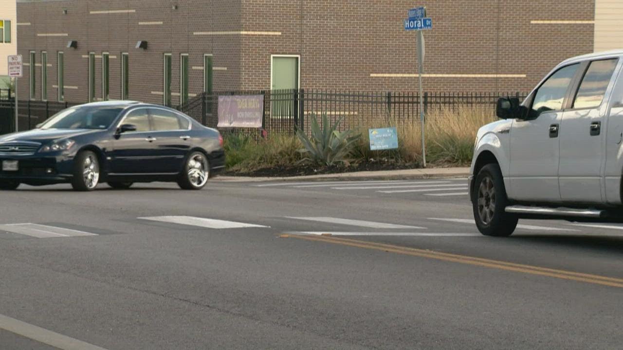 Why parents of an IDEA school are concerned for their children's safety while using a nearby crosswa