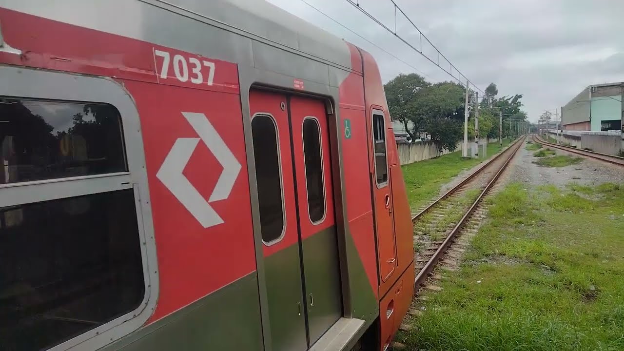 CPTM - Q040 e H588 na estação Jardim Romano 