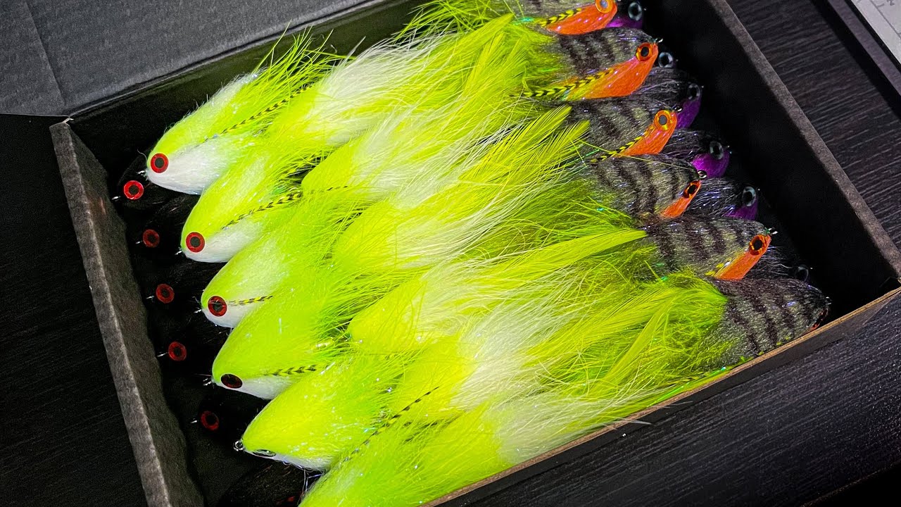 The Smallie Shad - Tying Video