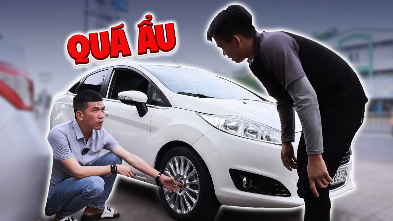 Anh thợ làm..