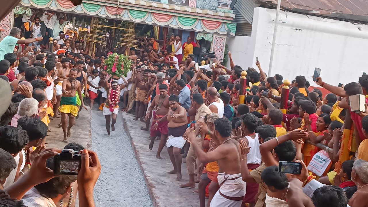 60 அடி மகா குண்டம் பெருவிழா திருச்செங்கோடு அருள்மிகு சின்ன ஓங்காளியம்மன் திருக்கோயில் 