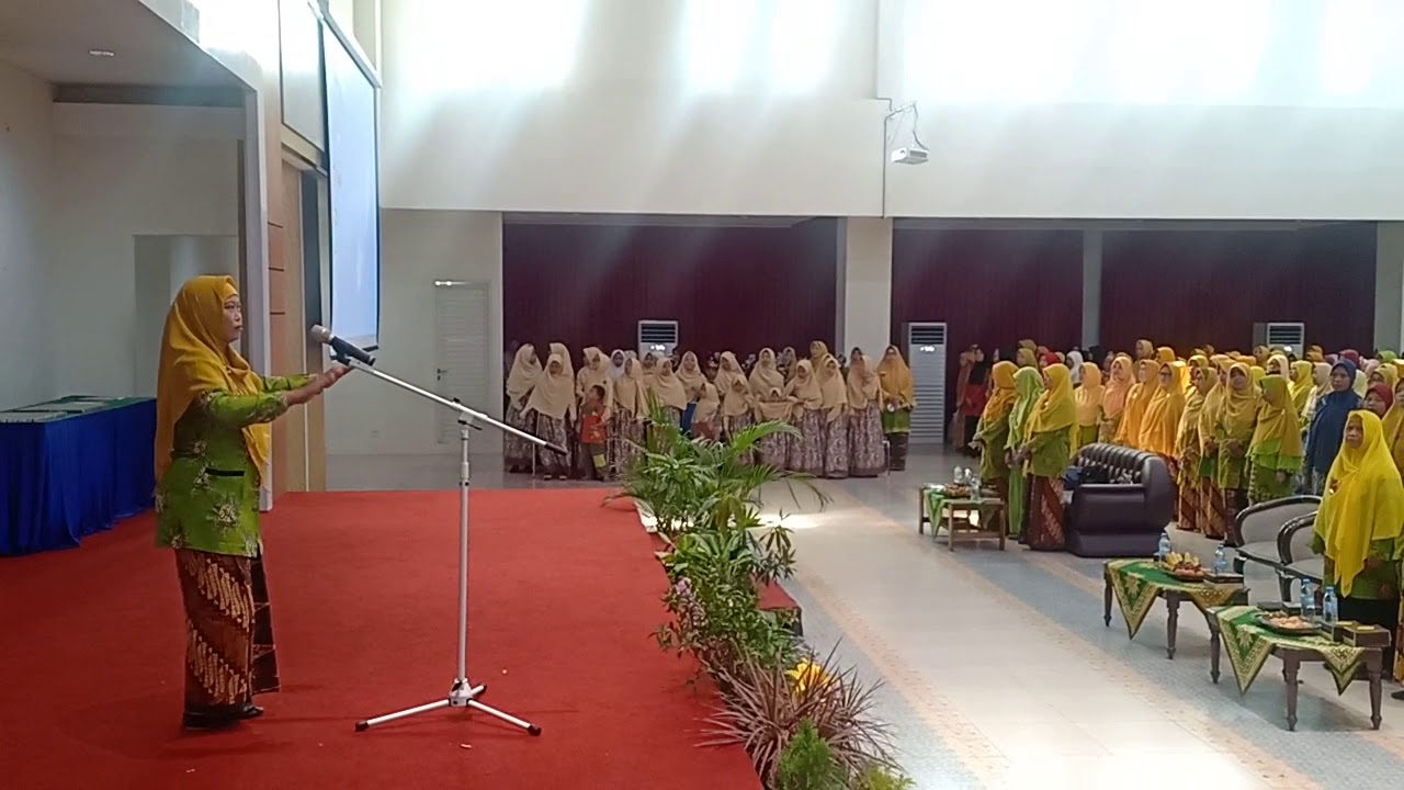 Mars Aisyiyah dinyanyikan pada milad Aisyiyah ke 105H/102 M