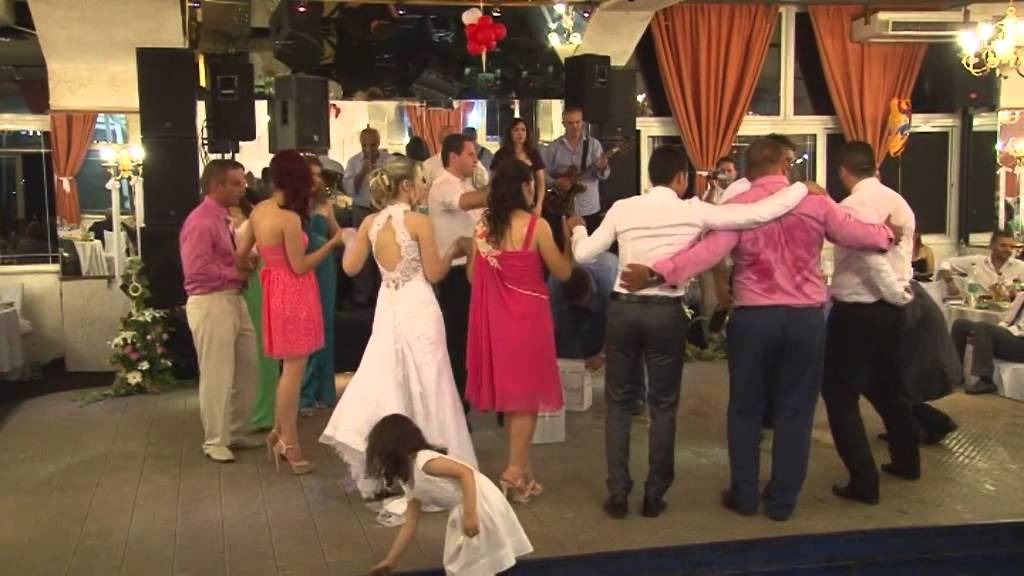ΣΟΥ ΤΟ ΟΡΚΙΖΟΜΑΙ ΘΑ ΕΡΘΩ  ΘΑ ΠΑΡΑΓΓΕΙΛΩ ΣΤΑ ΒΟΥΝΑ   ΤΙΝΟΣ ΚΑΛΥΒΑ  ΜΑΖΙ ΜΕ ΛΑΜΠΡΟ ΣΚΑΡΛΑ