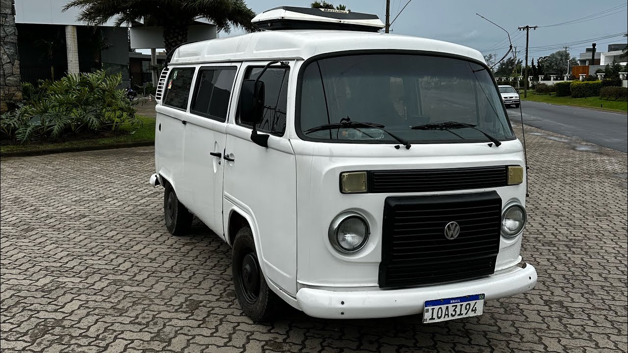 Trocando a lona do toldo da Kombi 