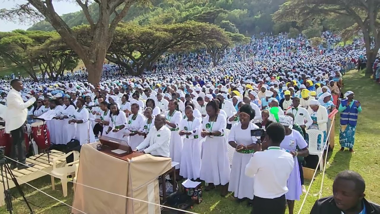 Wimbo 'Tunakusifu Baba Tunakuheshimu' Misa ya Kitaifa ya kina mama; Mji wa Maria Subukia Shrine 