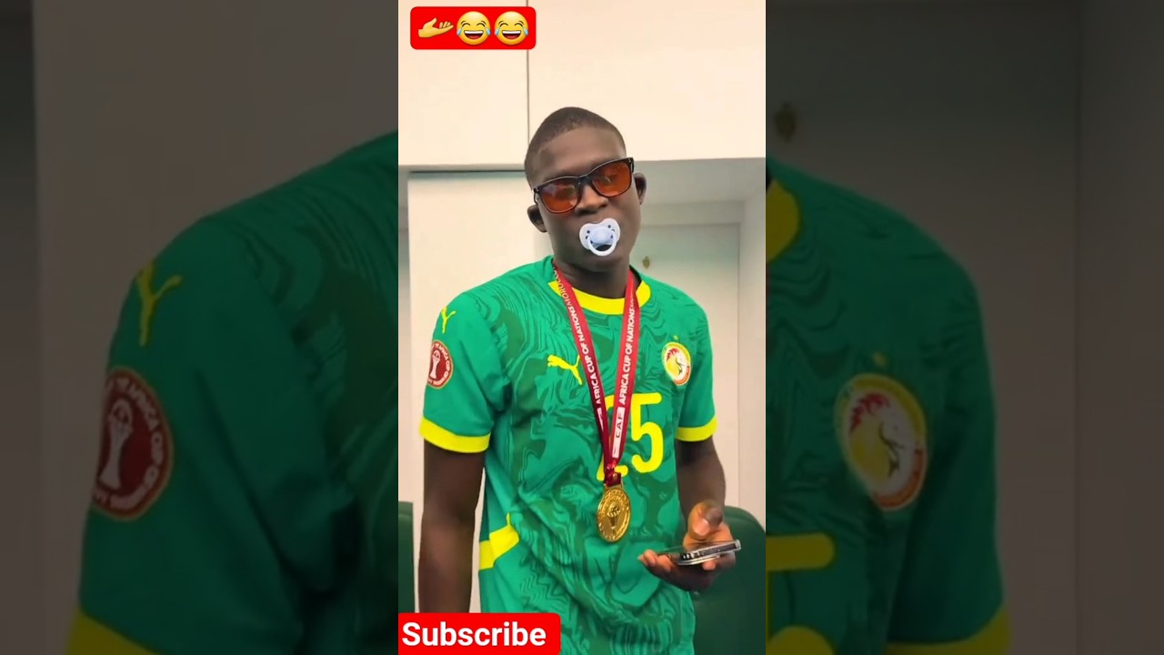 only in Senegal vs Morocco 😂😂