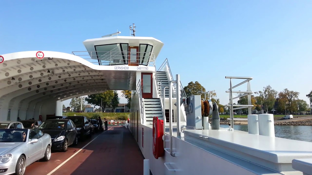 Rheinfähre „Helene“ in Gernsheim