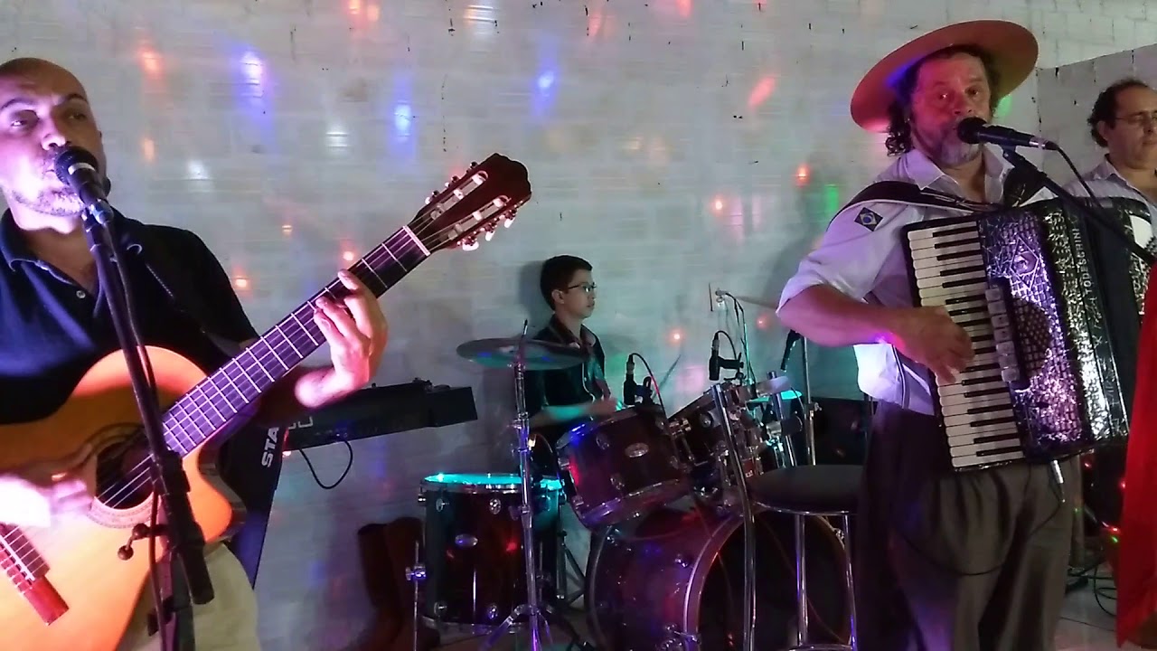 TOCANDO UM BAILE EM JOIA COM DILCEU DOS SANTOS