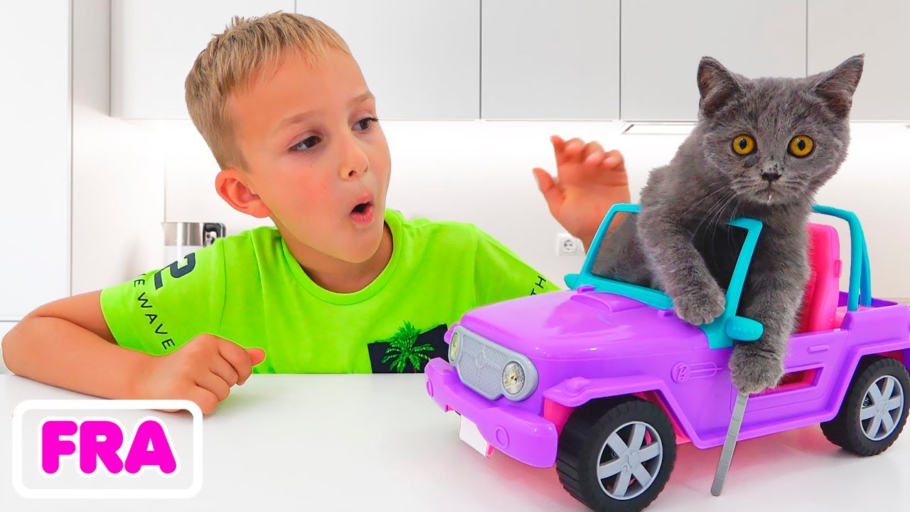 Vlad et Niki jouent avec des chatons