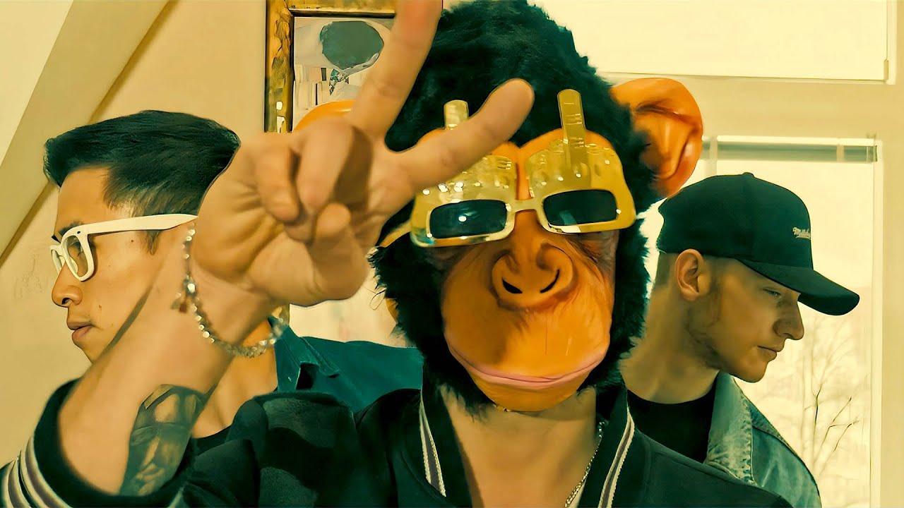 Daniele Negroni – Avanti Avanti (Tanz den Jumanji) feat. Monki414