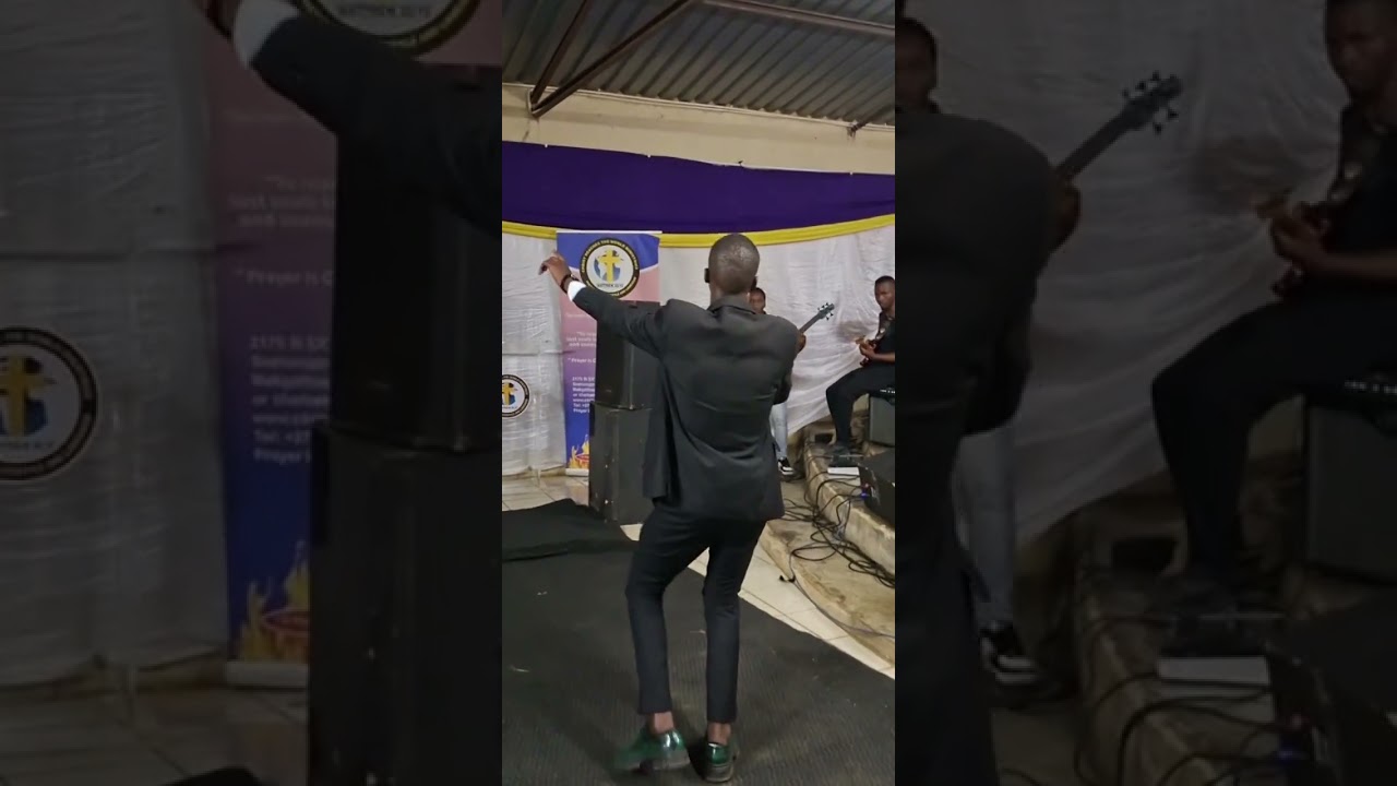 Soul Winning Night of Worship performance | Malibongwe Mchunu