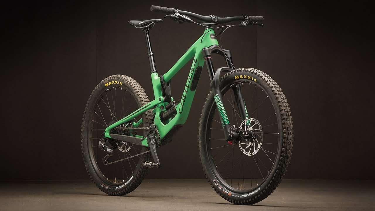 Juliana Strega Review - 2018 Bible of Bike Tests