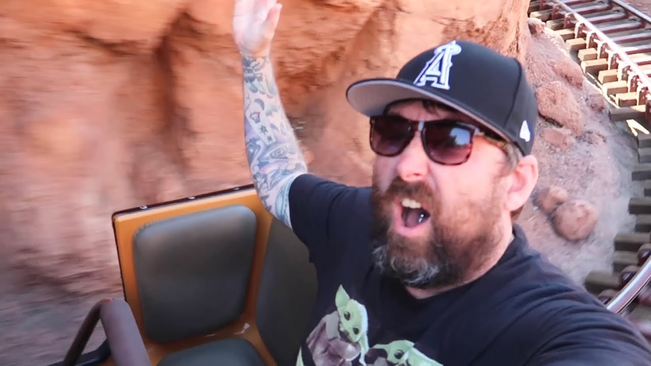 My Birthday Eve at Disneyland - Lost My Hat on Big Thunder Mountain / Haunted Mansion Anniversary
