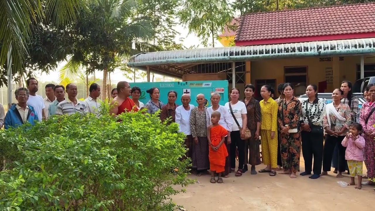 អាត្មាភាពនិងពុទ្ធបរិស័ទសូមអរគុណដល់ញោមដែលបានប្រគេនម៉ាស៊ីនភ្លើង 🙏🏻❤️Sok Khoeurn TV